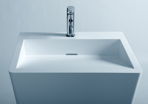 Ideavit Solidgeo Pedestal Sink With Rectangular Washbasin. 22 x 17 x 33 inch