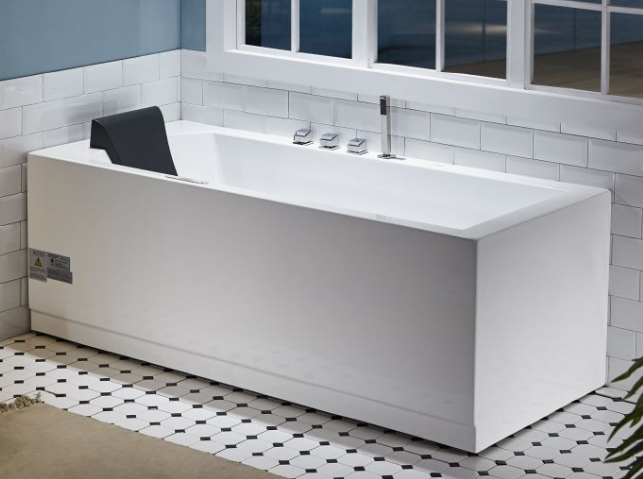 EAGO USA EAGO AM154ETL-R5 5 ft Acrylic White Rectangular Whirlpool Bathtub w Fixtures