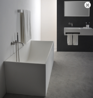 Ideavit Solid Star Rectangular freestanding bathtub. 67x28x22 inch.- White